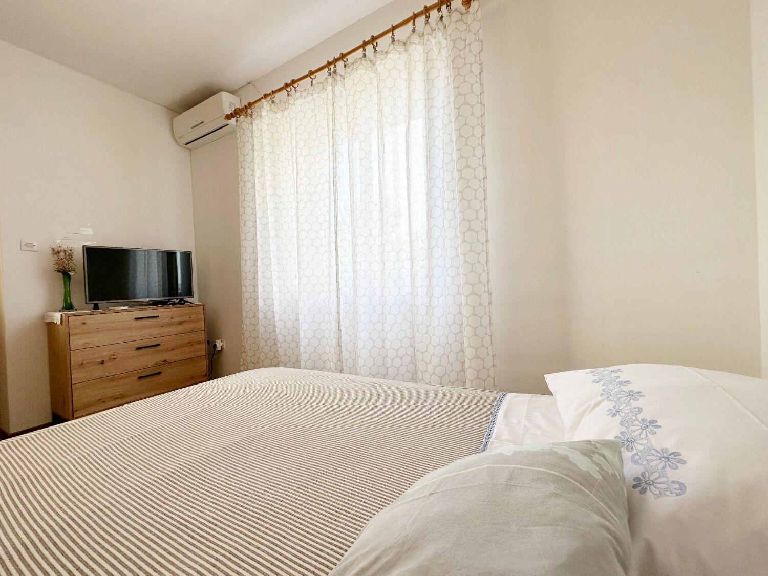 Apartments Mihaela - sea view Trogir Bagian luar foto
