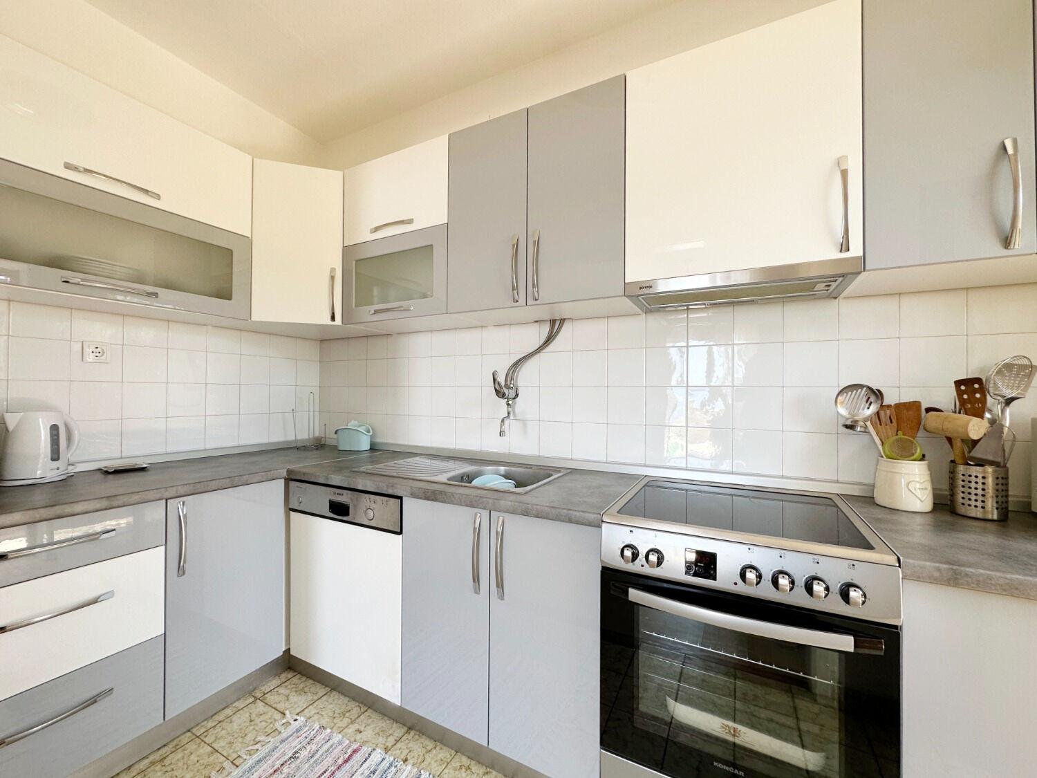 Apartments Mihaela - sea view Trogir Bagian luar foto