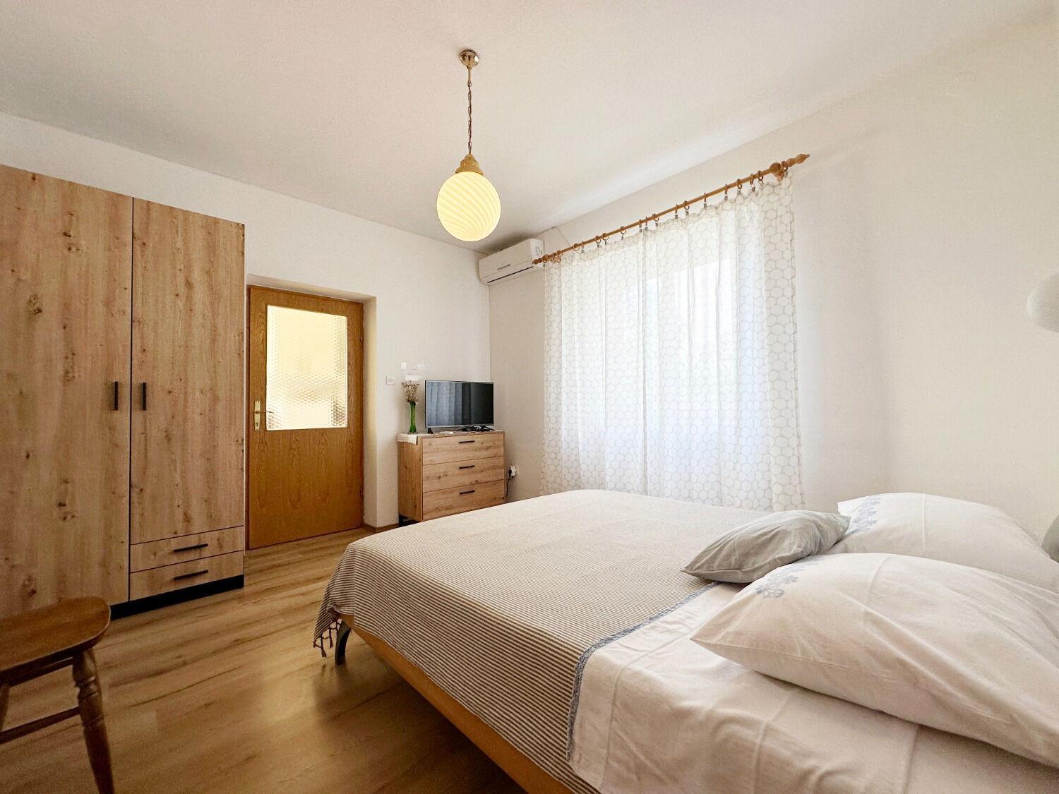 Apartments Mihaela - sea view Trogir Bagian luar foto